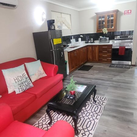 רנאוויי ביי Cozy Villa Escape מראה חיצוני תמונה