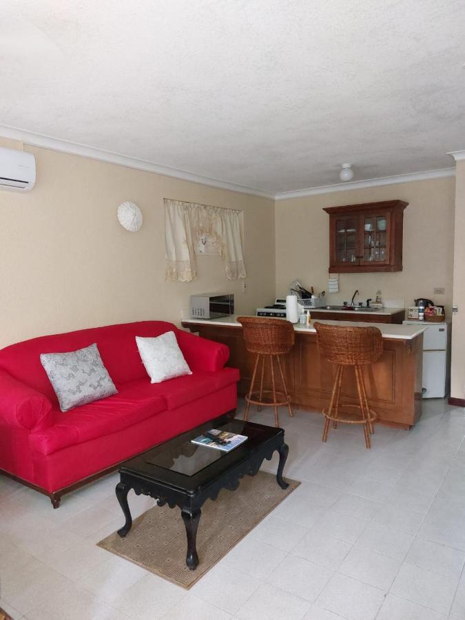 רנאוויי ביי Cozy Villa Escape מראה חיצוני תמונה
