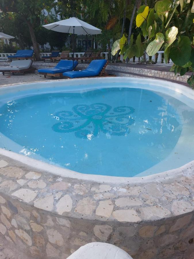 רנאוויי ביי Cozy Villa Escape מראה חיצוני תמונה